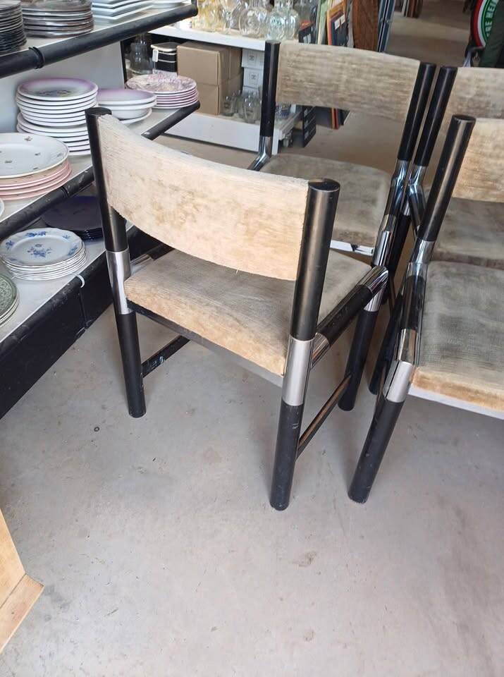 4 Vintage 70s Chairs