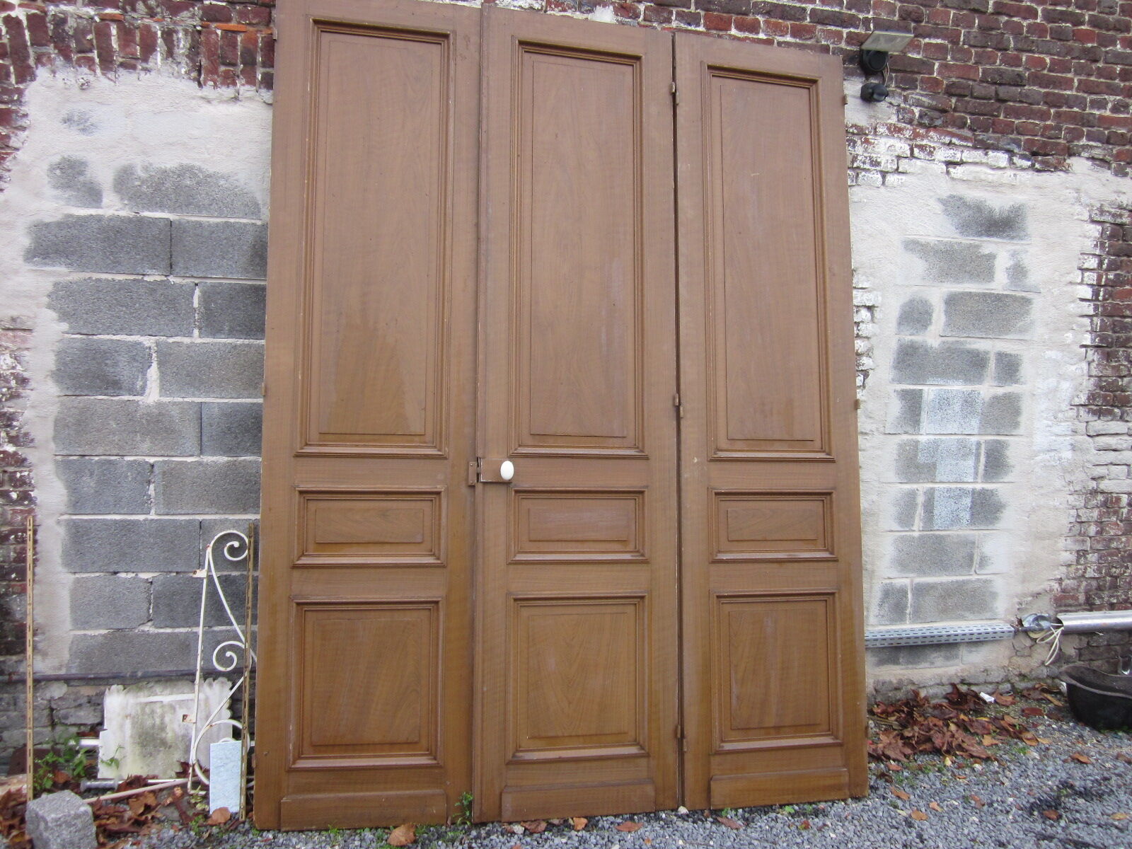 3 old separation doors