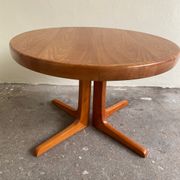 Table de salle a manger Baumann