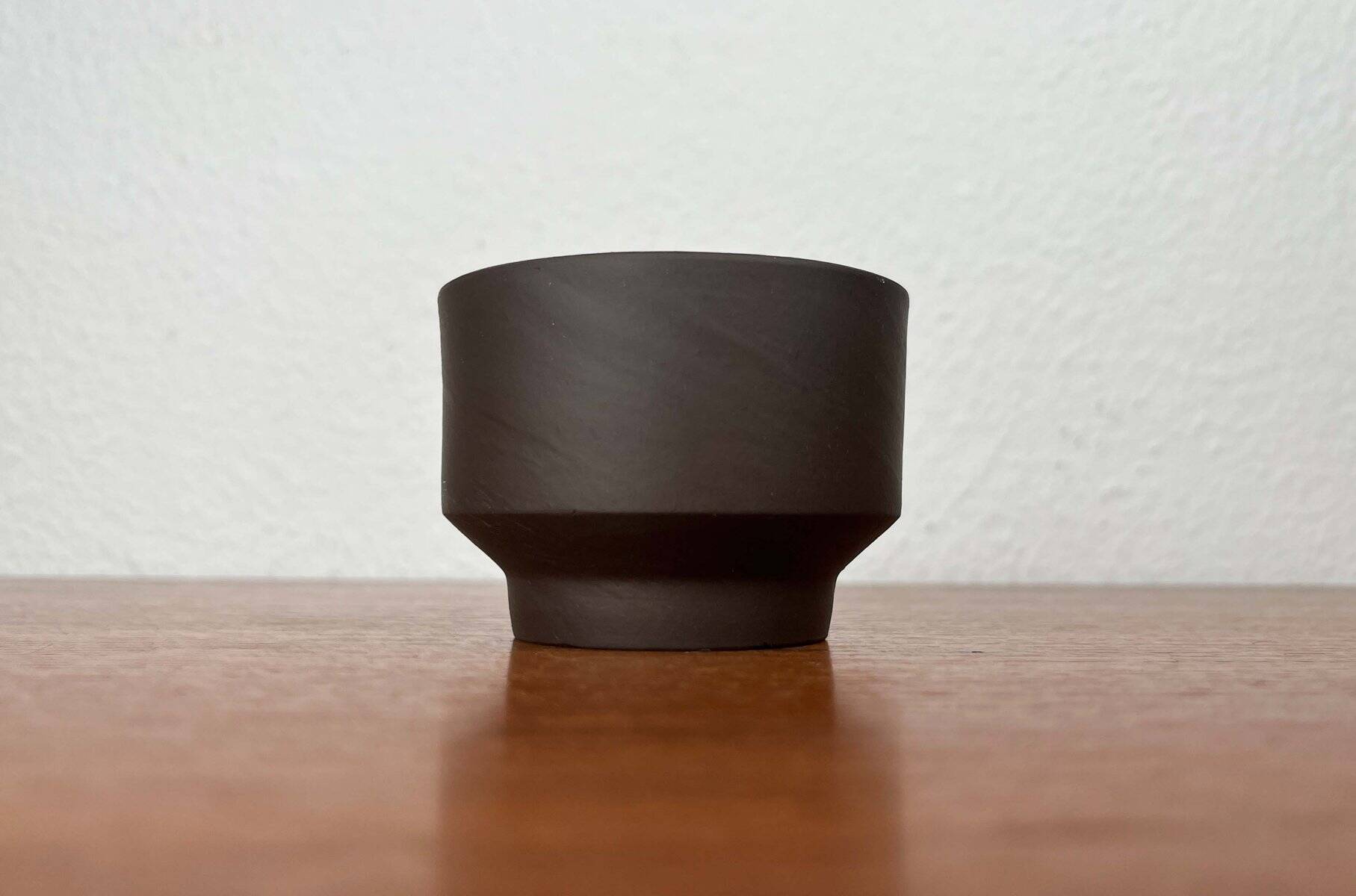 Mid-Century Modern German Studio Pottery Minimalist Vase from BKW Böttger Keramik Wandsbek, Hamburg, 1960s