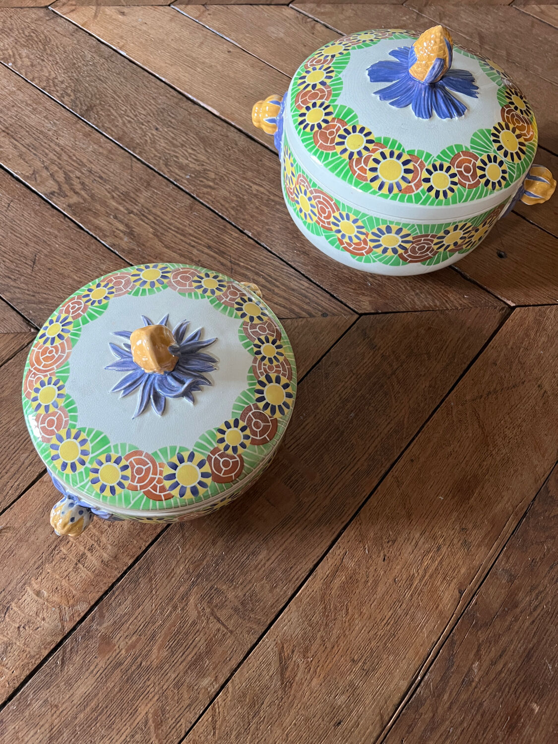 Kairouan Creil and Montereau soup tureens
