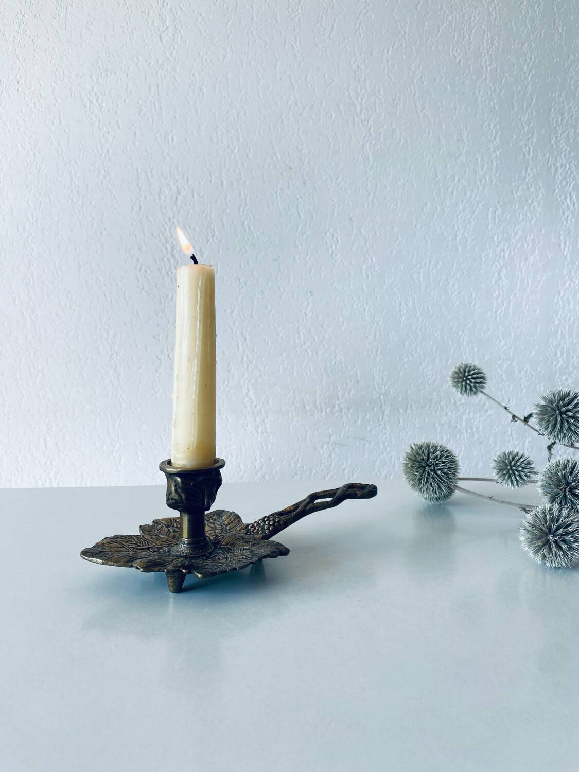 Cellar rat candle holder