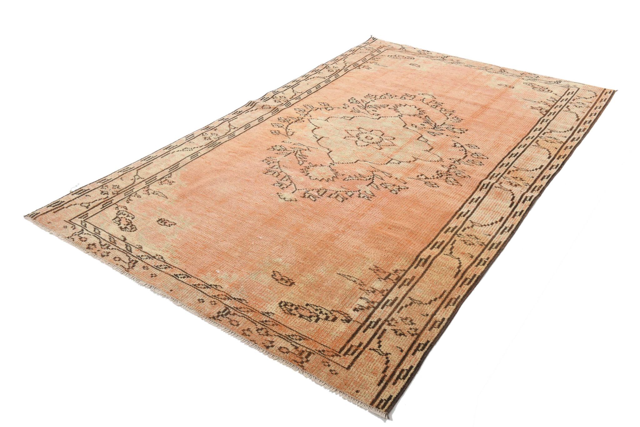 Tapis vintage rose poudré fait main en laine, style oriental doux