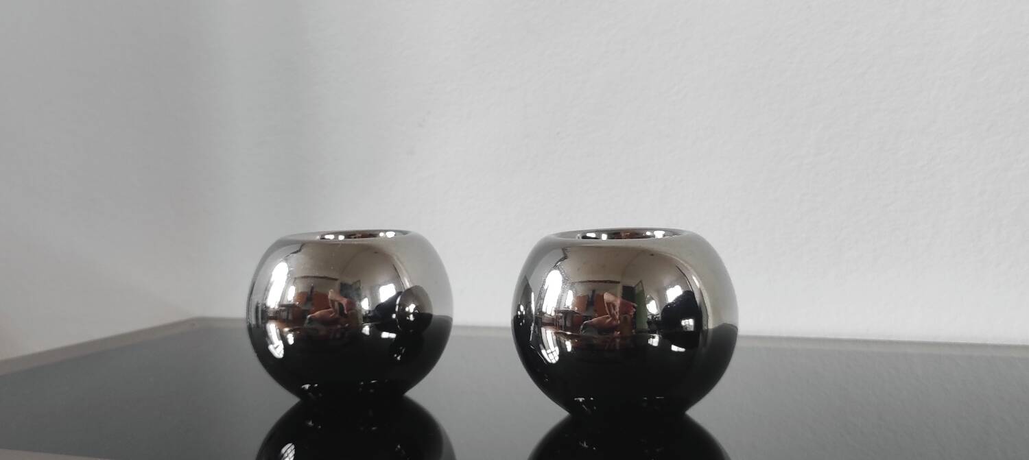 Paire de bougeoirs / photophores boules en céramique argentée effet mi