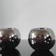 Paire de bougeoirs / photophores boules en céramique argentée effet mi