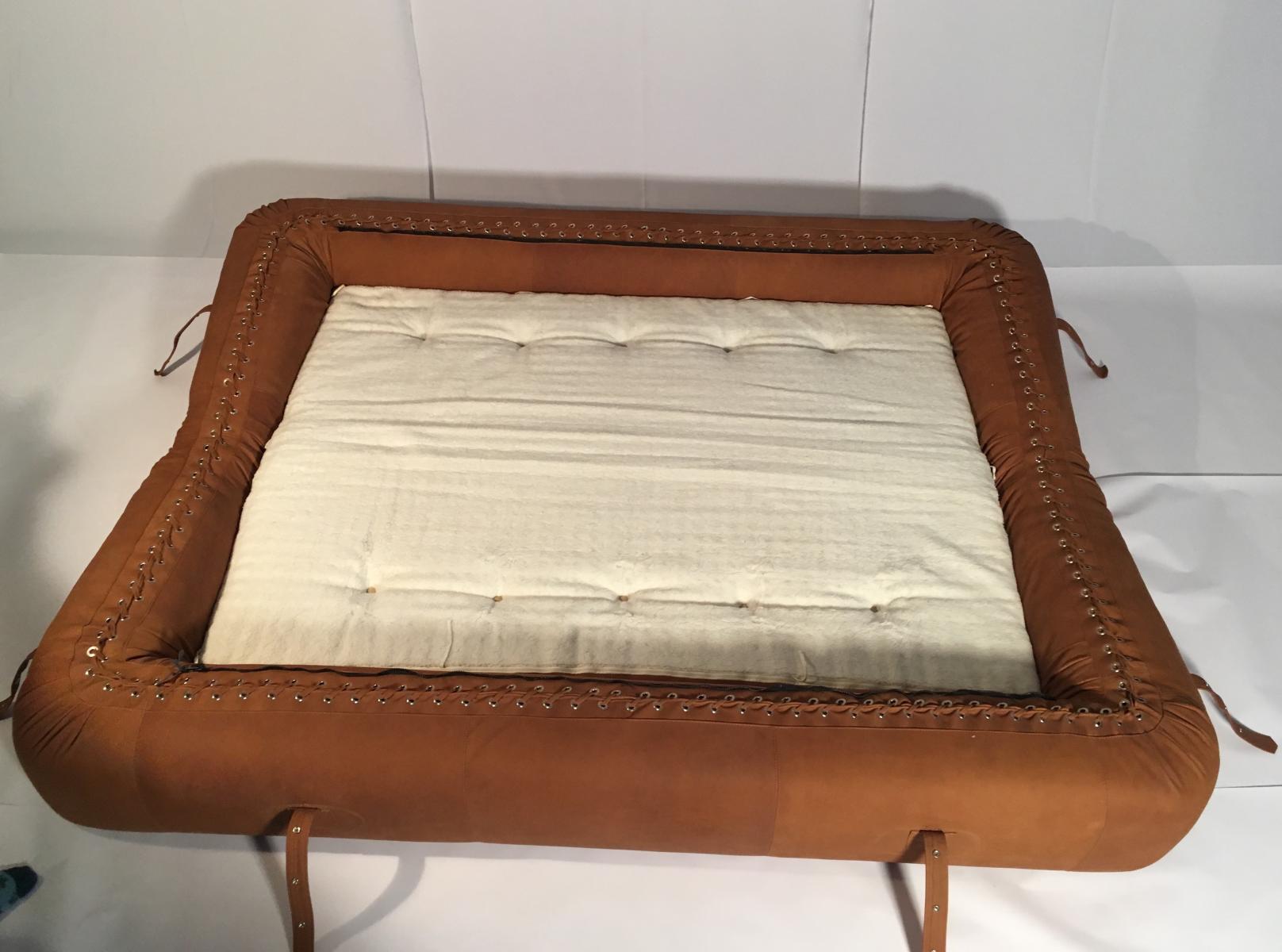 Sofa bed "Anfibio" by Alessandro Becchi for Giovannetti Collezioni 1971