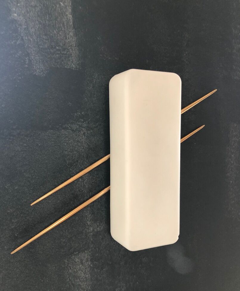Apply mid century in opaline - brass
