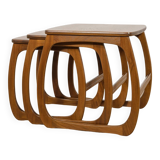 Tables gigognes en teck du milieu du siècle de Parker Knoll, années 1960, Royaume-Uni, lot de 3