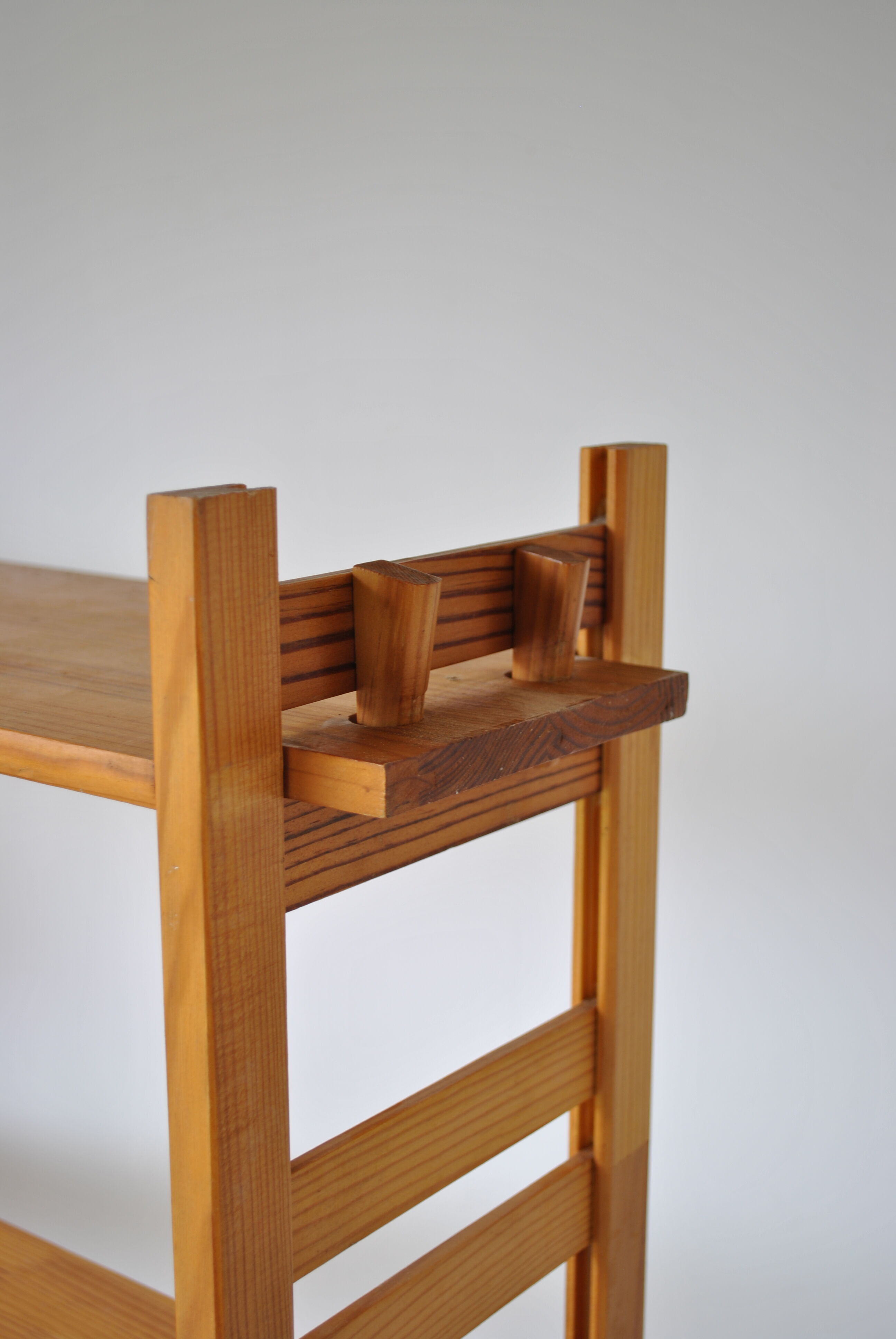 Vintage shelf to lay 1970