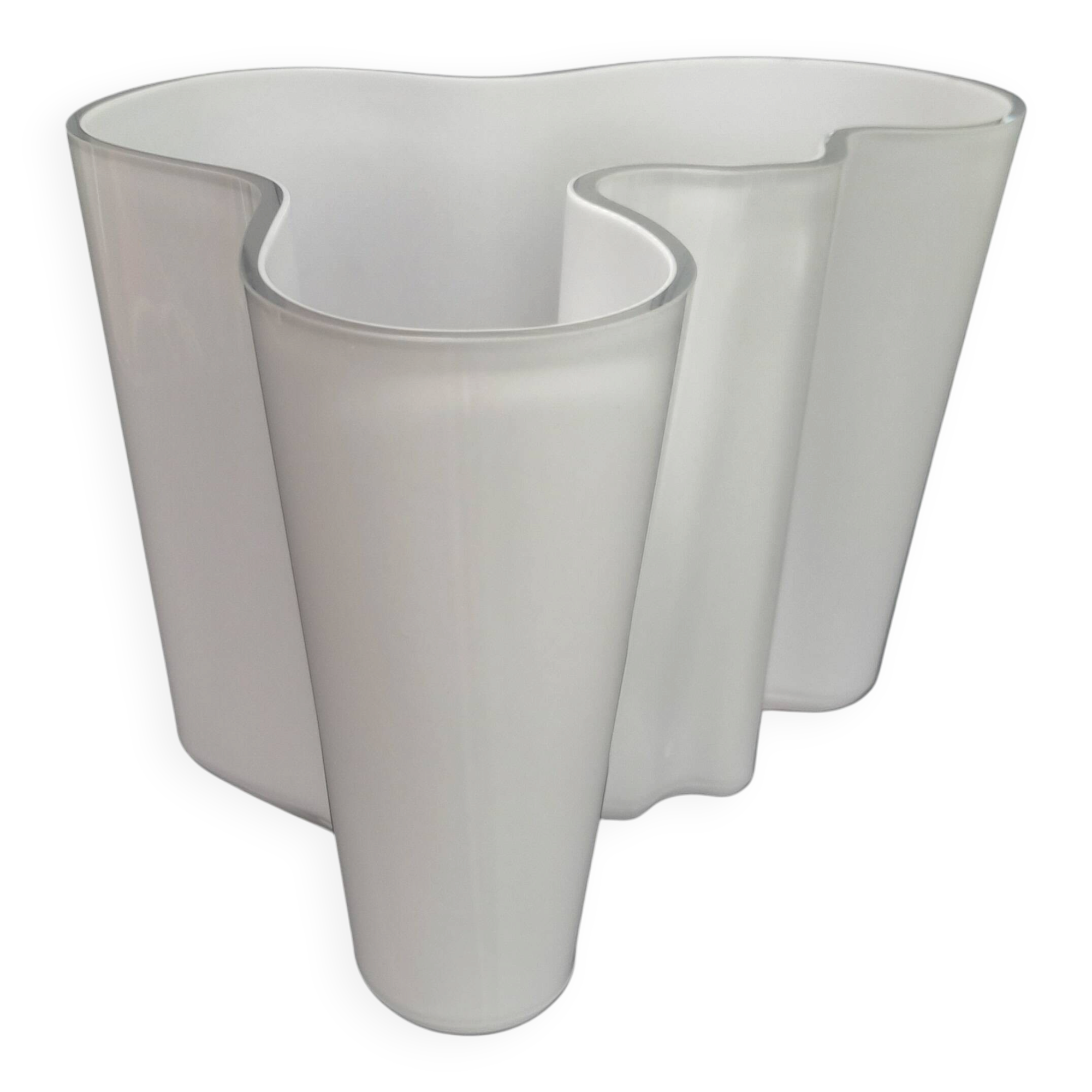 Large Savoy vase by Alvar Aalto for Iittala