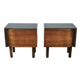 Paire de tables de nuit Art Déco avec verre Opaxit noir, Tchécoslovaquie, années 1940.