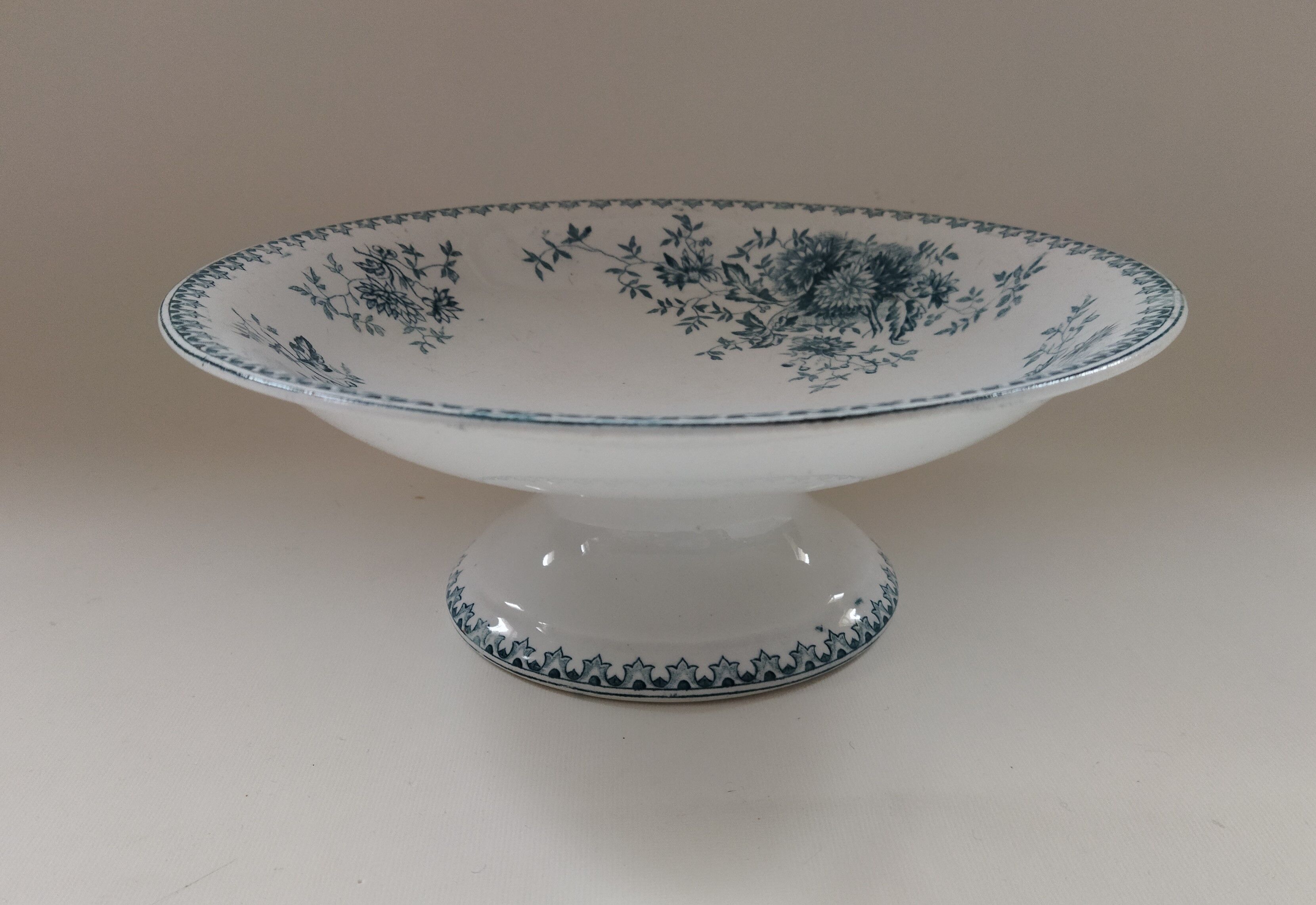 Maestricht compotier dish