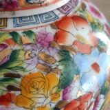 Large Chinese ginger jar with multi-colored porcelain lid