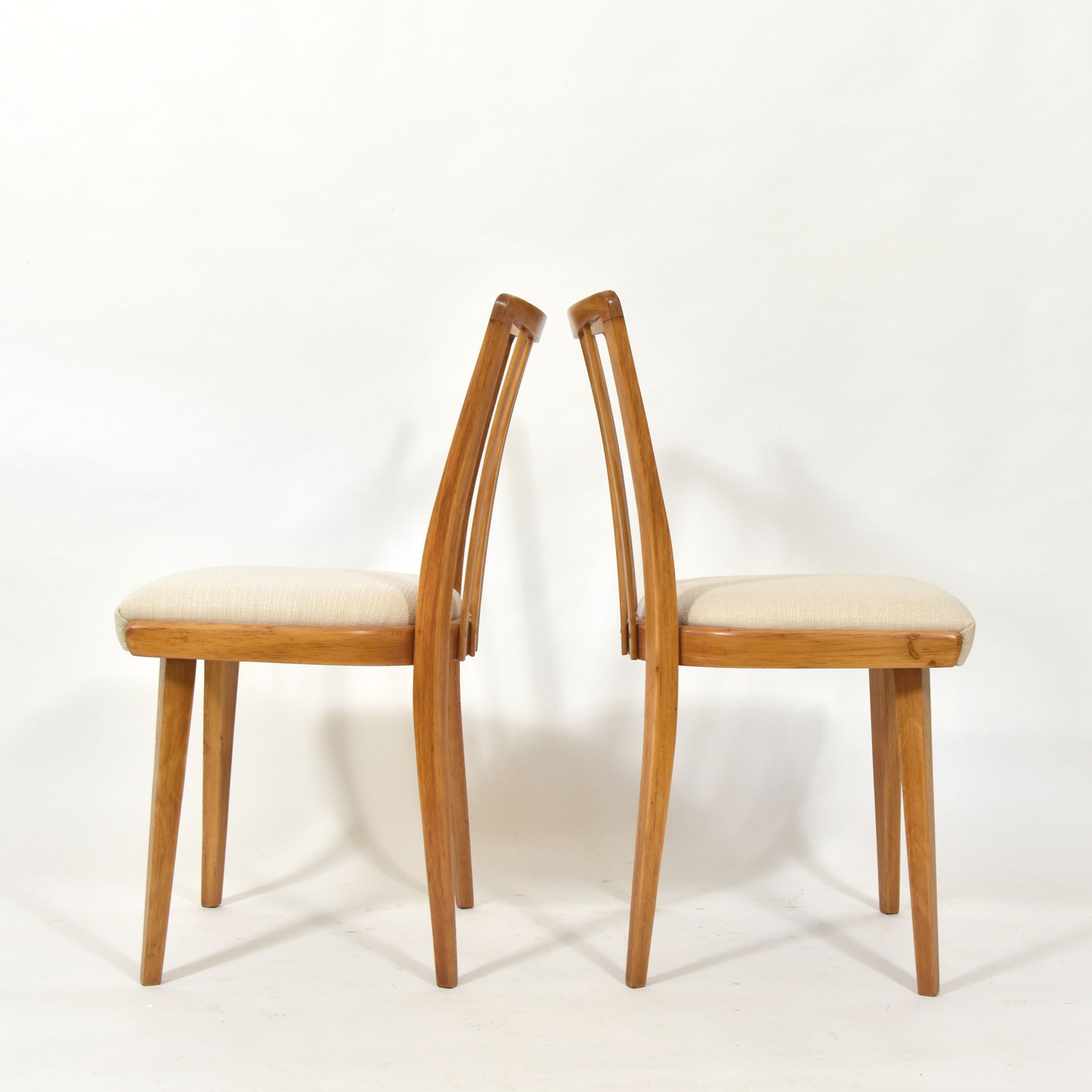 1970s Pair of oak dining chairs