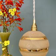 Suspension globe vintage en verre granité jaune et doré