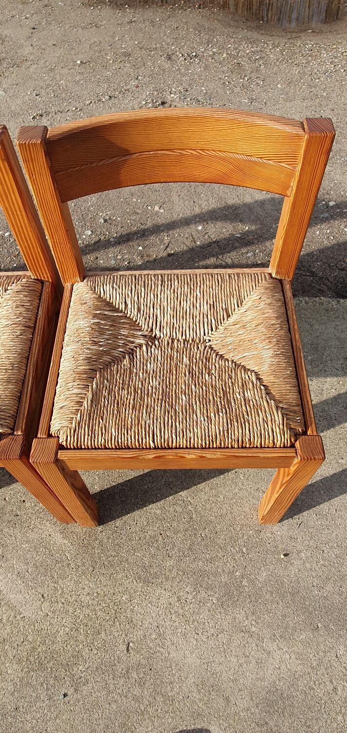 Set vintage pine dining table with 4 rush seat chairs Dutch design