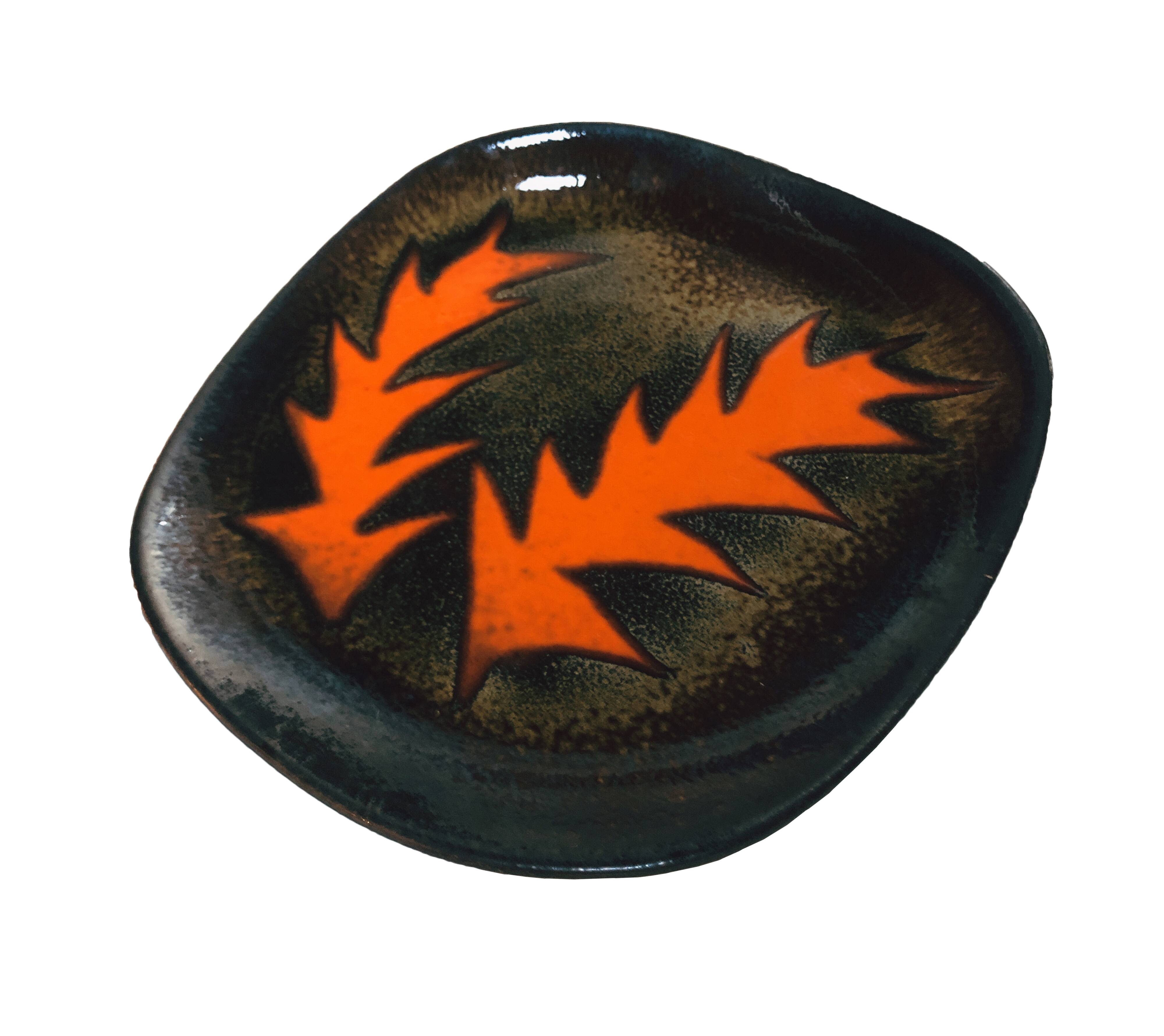 Vintage Dish • Pocket tray • Ceramic • Vallauris • In the style of Gilbert Valentin • 1950-1960