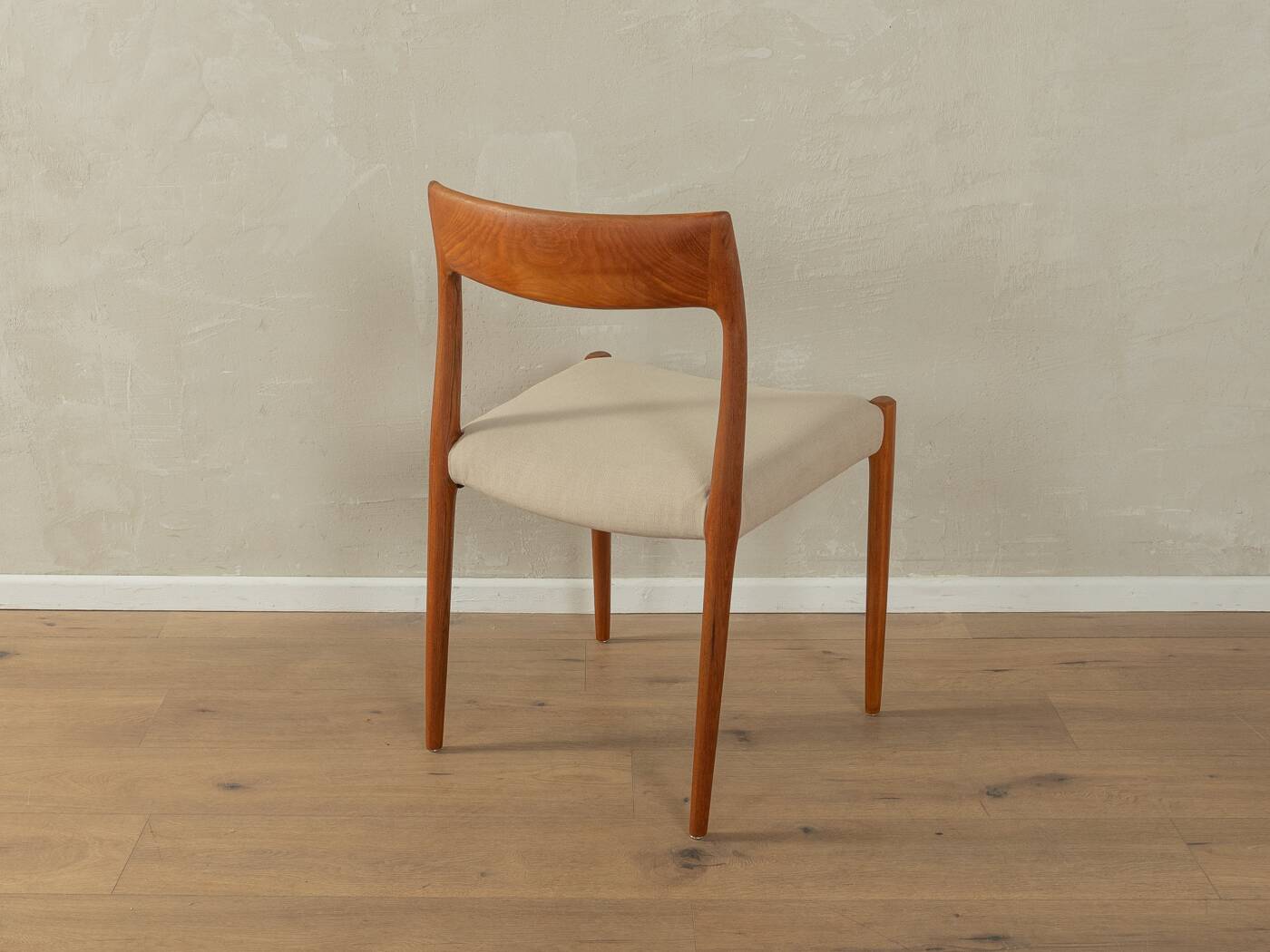 Model 77 dining chairs, Niels O. Møller