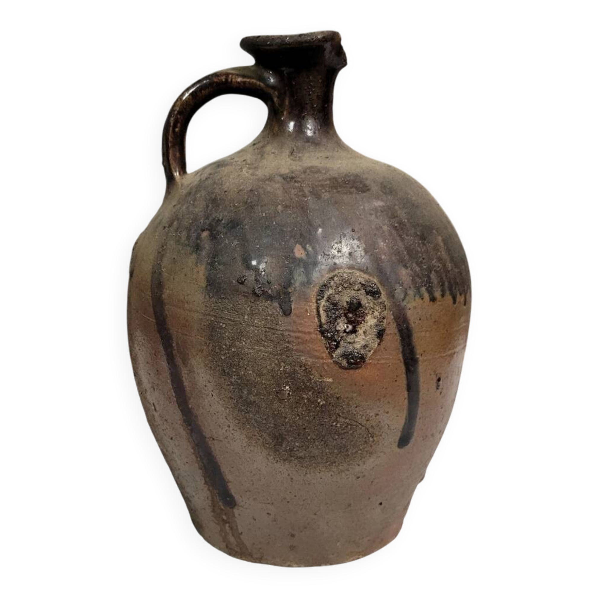 Traditional Kabyle/Berber terracotta pottery decorated with patterns (5)