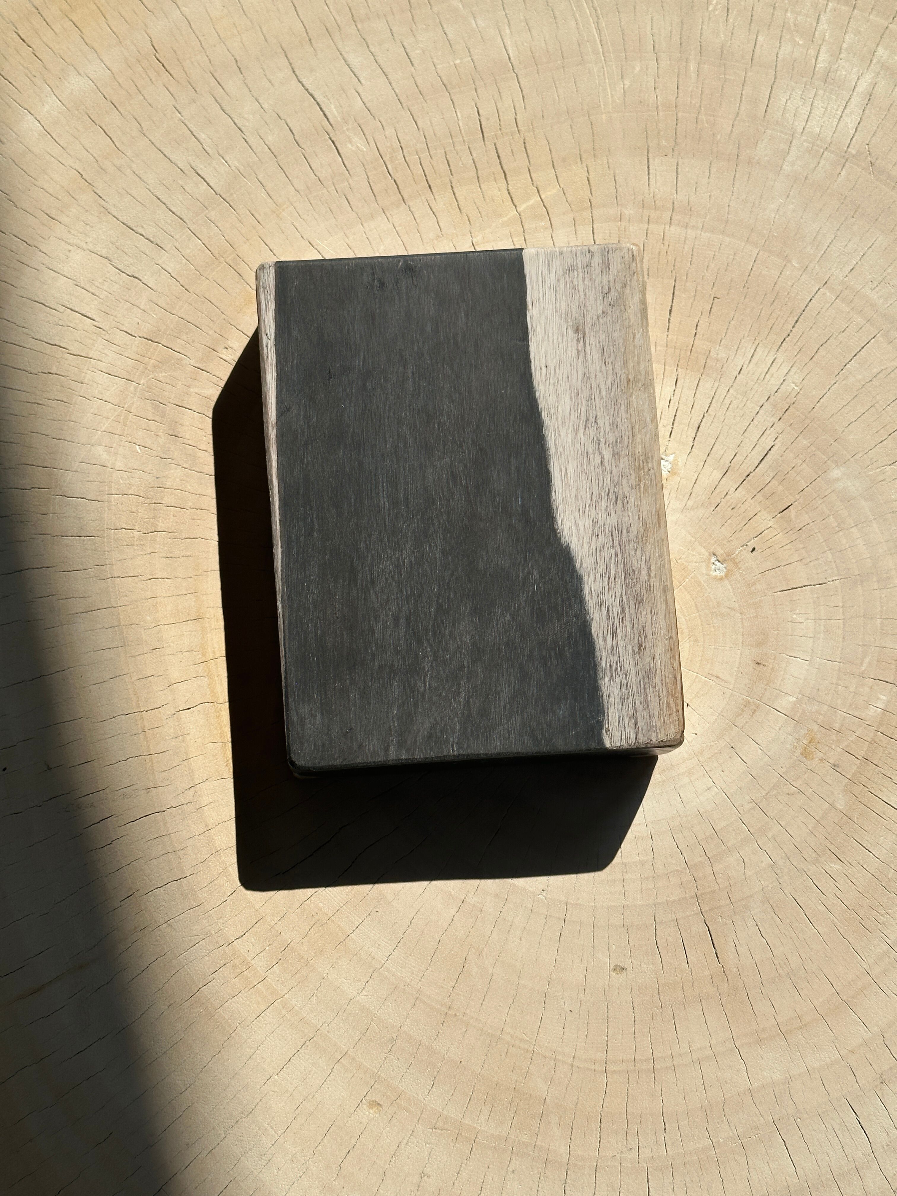 Porte savon en bois pétrifié bandes blanches de chaque côté