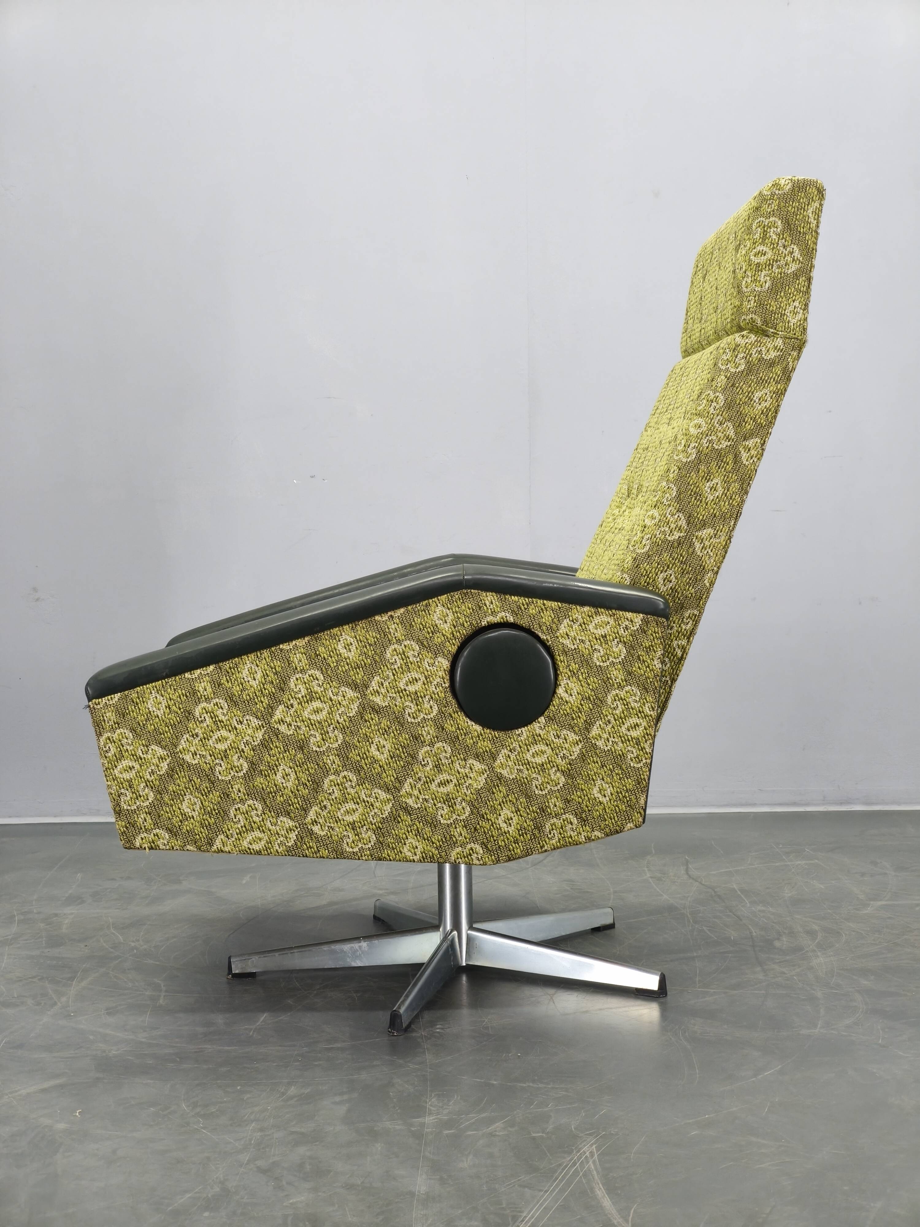 Czechoslovak Mid-Century Reclining Armchair, 1970s