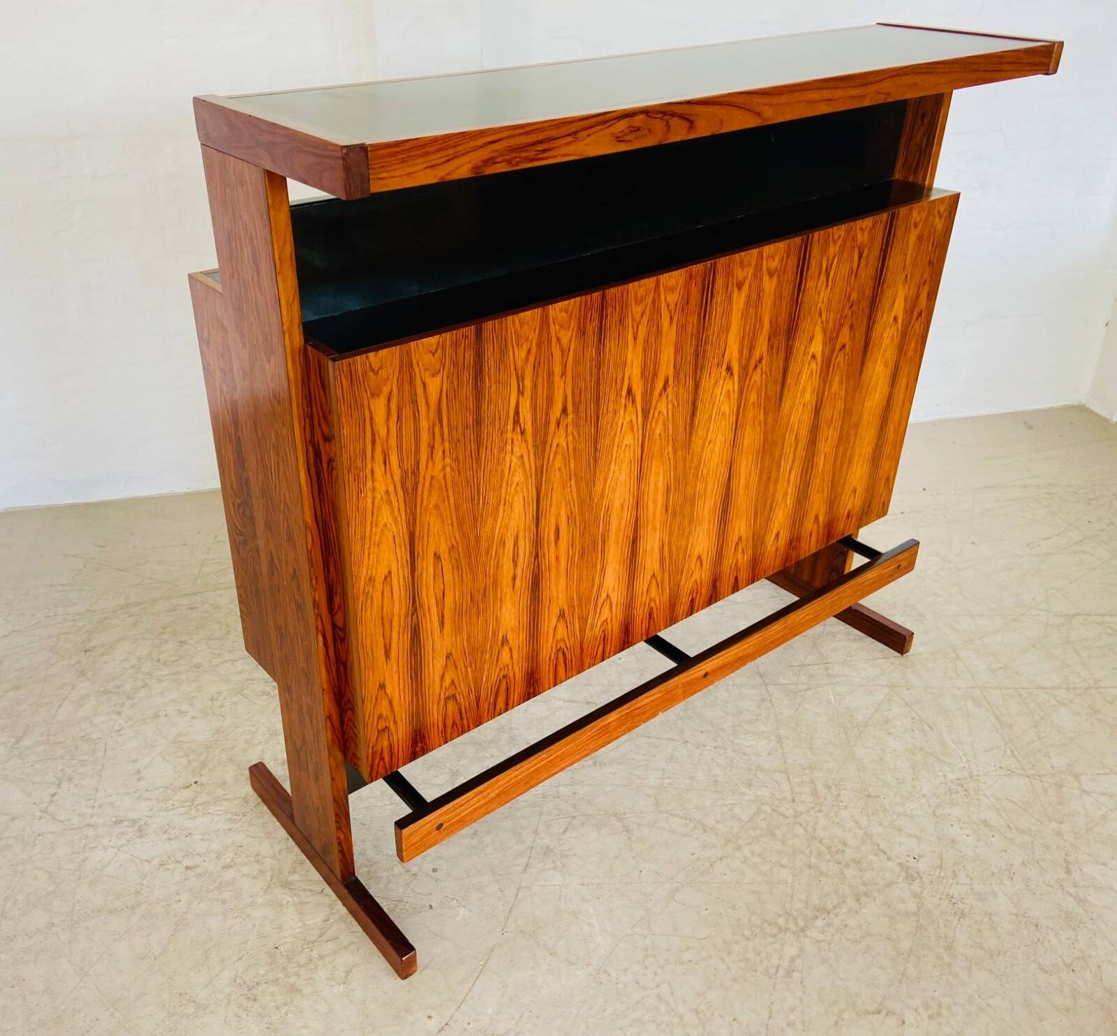 Mid-century rosewood bar and stools by Niels Erik Glasdam Jensen 1960s