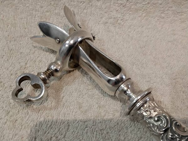 Manche a gigot manche argent 950 Minerve style rocaille Ravinet