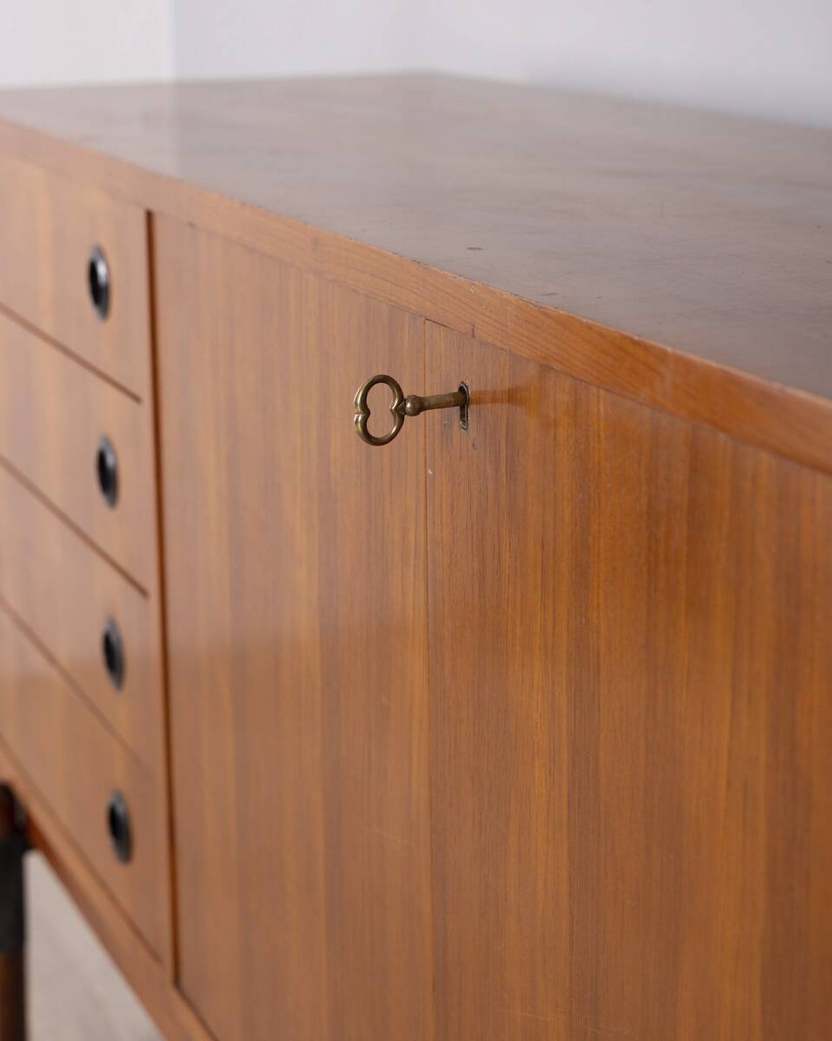 Buffet en teck des années 1960, design italien