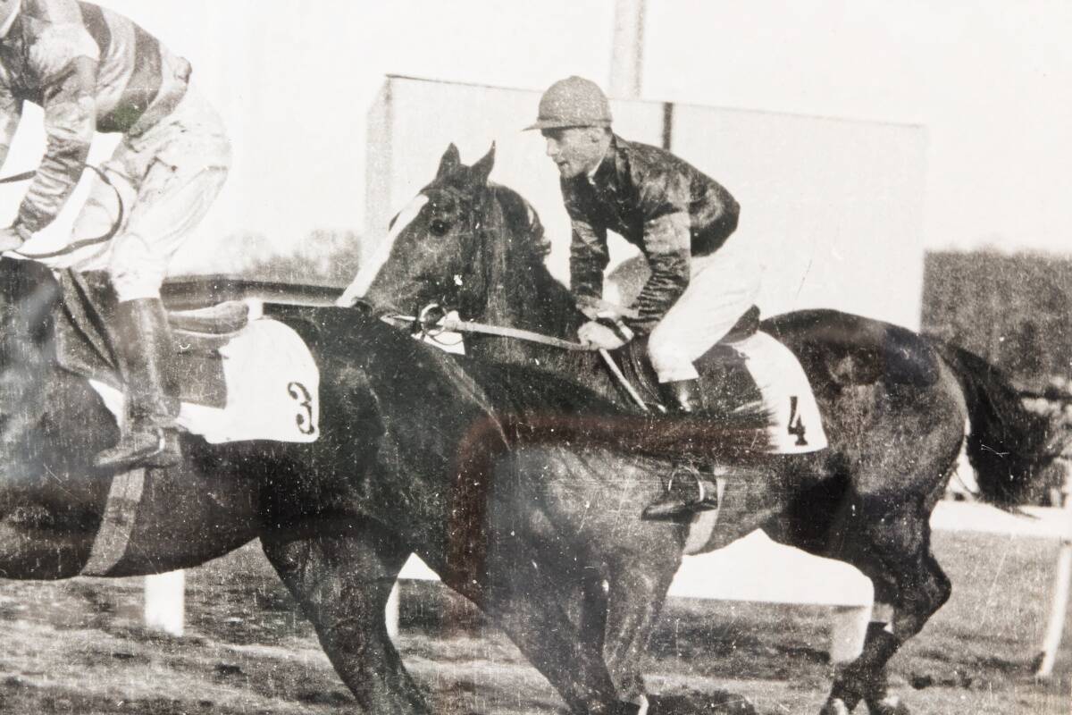 Equestrian photo, racecourse, 1940s