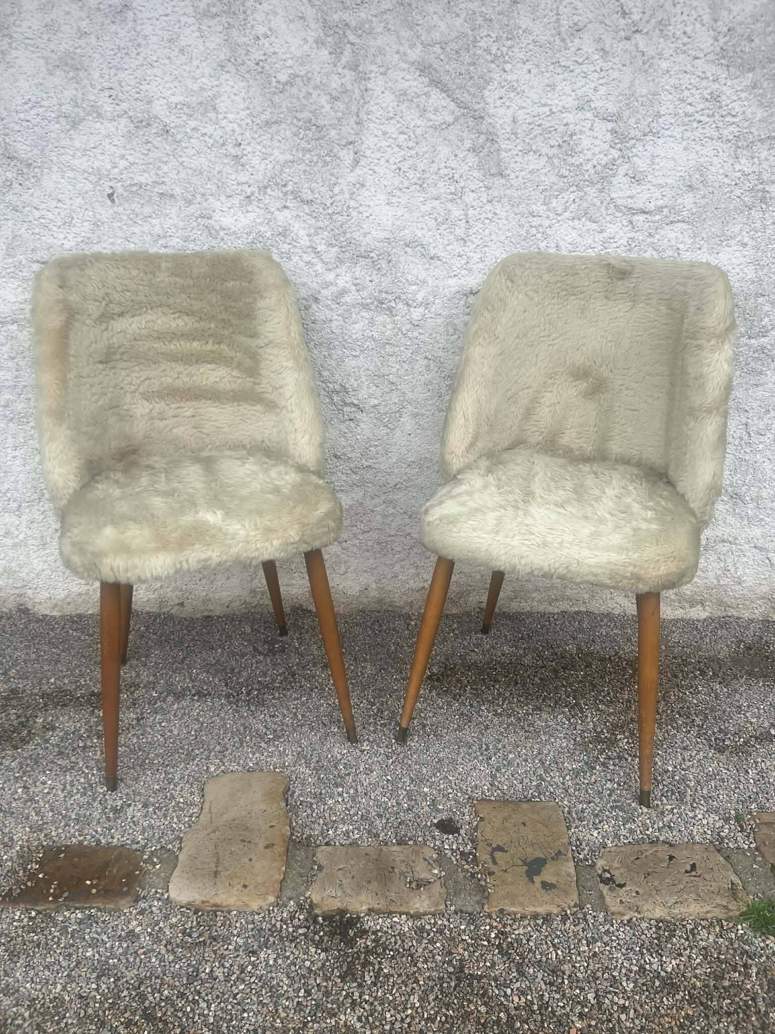chaises moumoute