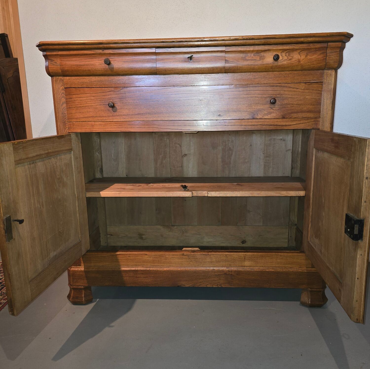 Buffet Louis Philippe