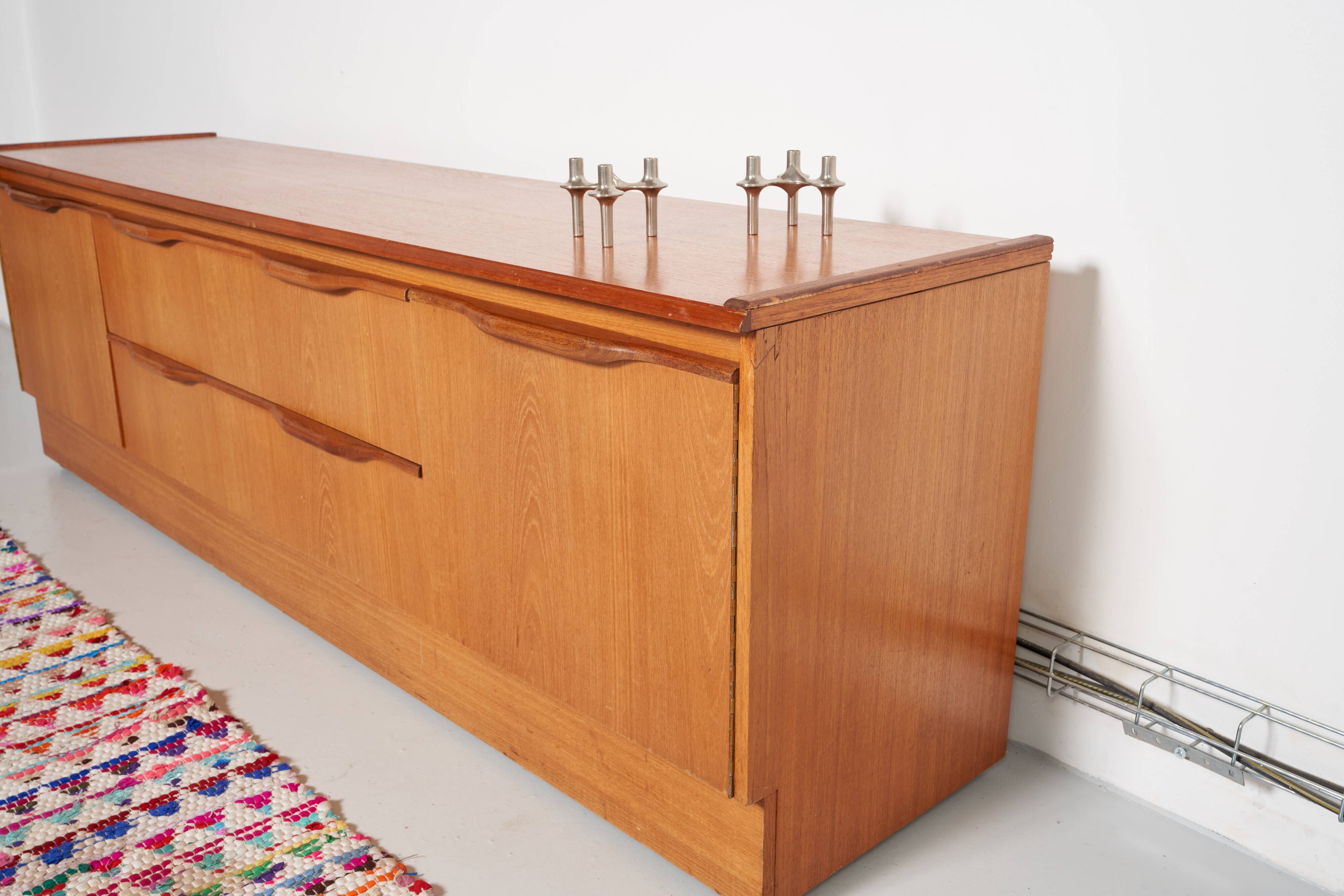 Low line or vintage tv furniture