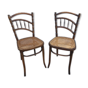 Paires de chaises de bistrot avec