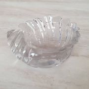 Shell-shaped glass pocket tray