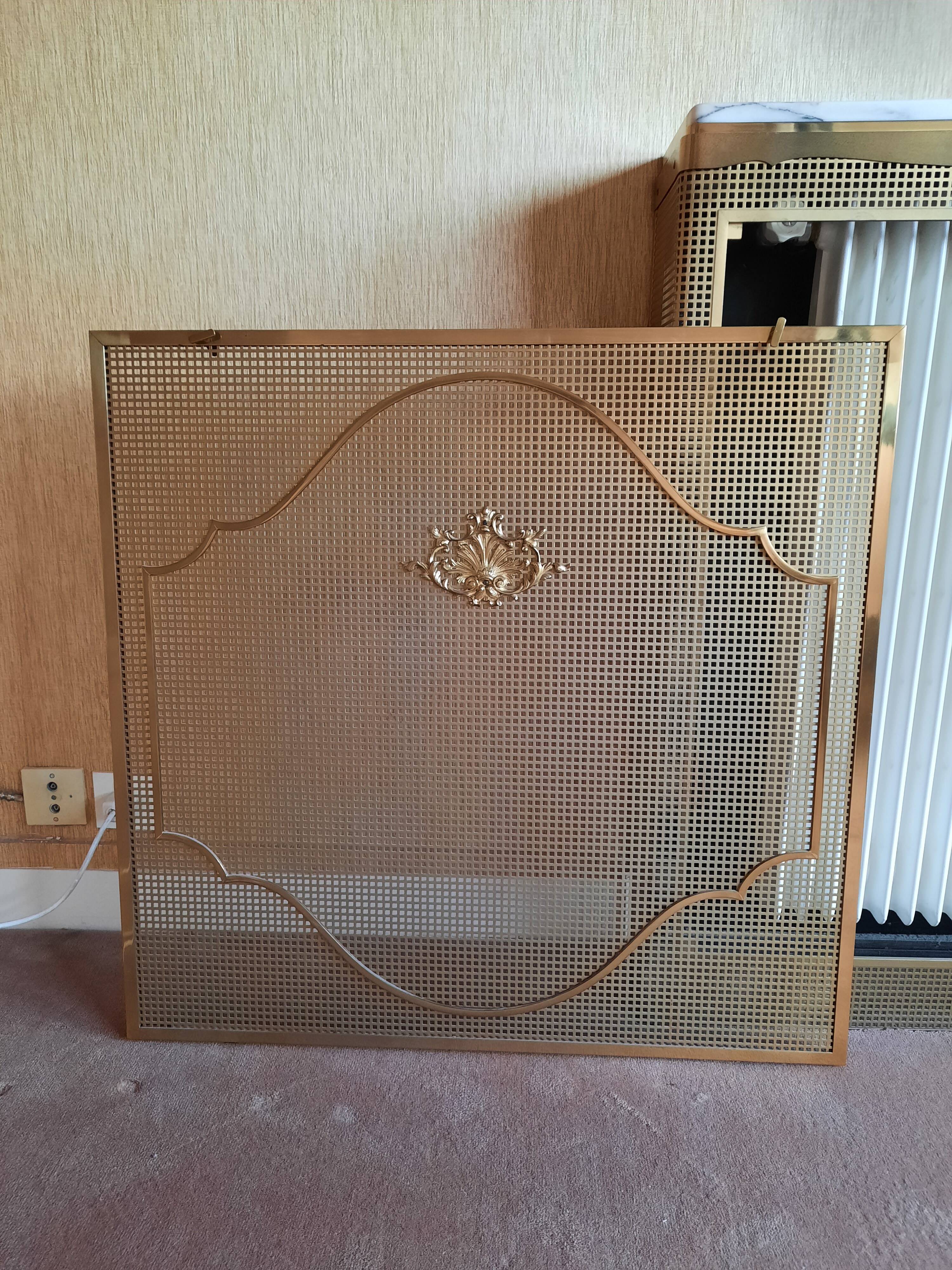 Marble and brass radiator cover