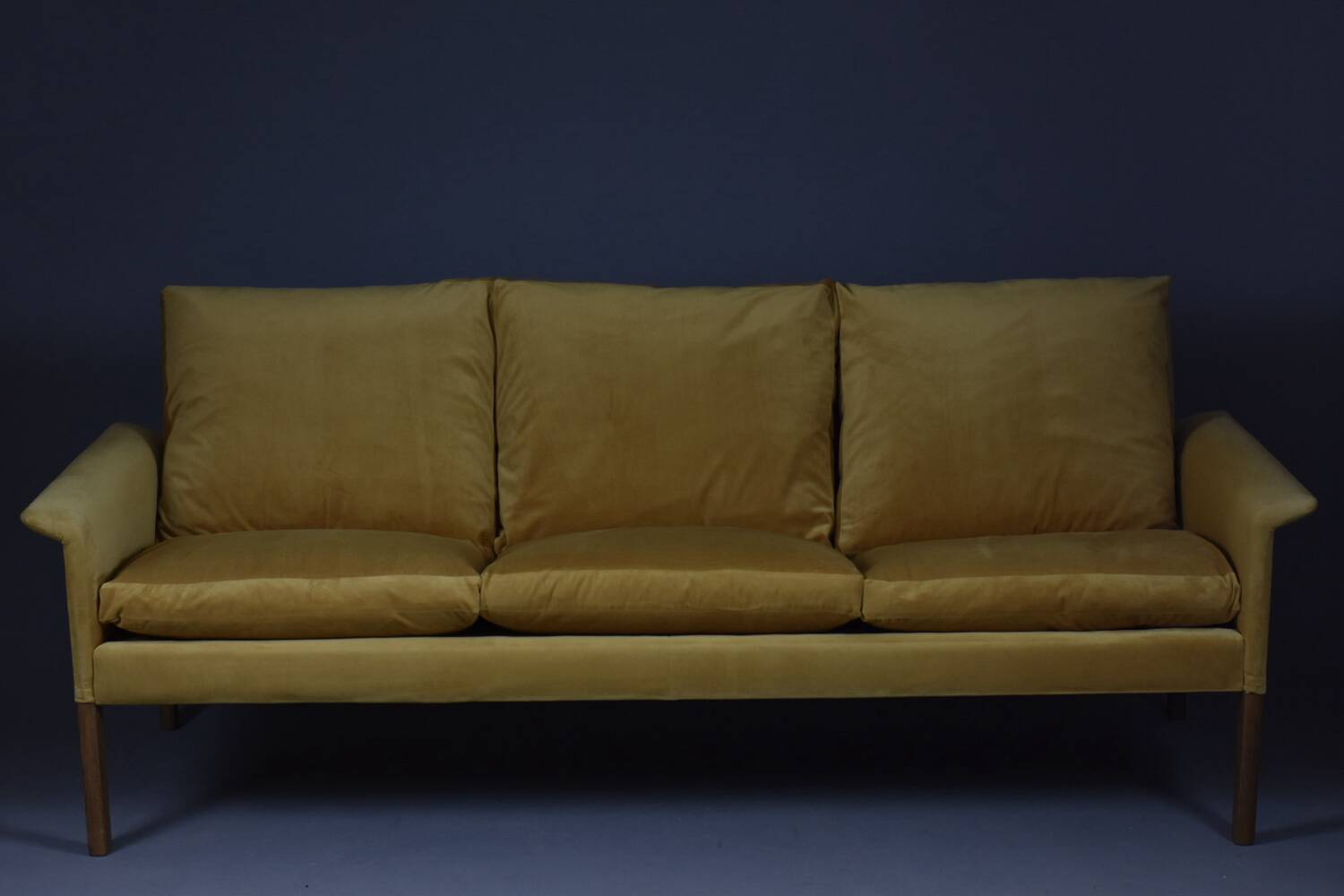 Hans Olsen Model 500 – Lounge Set  Fully Restored