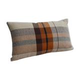 Checkered cushion