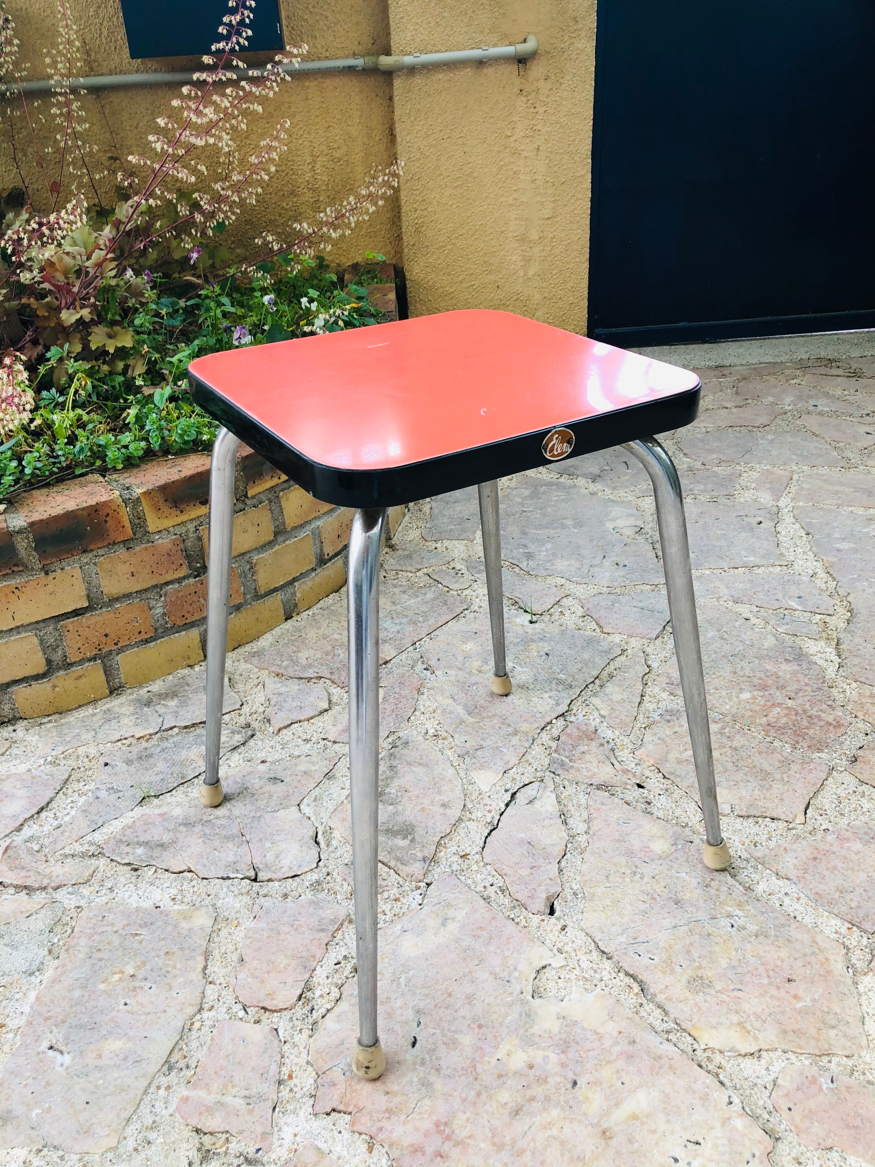 Tabouret vintage en formica