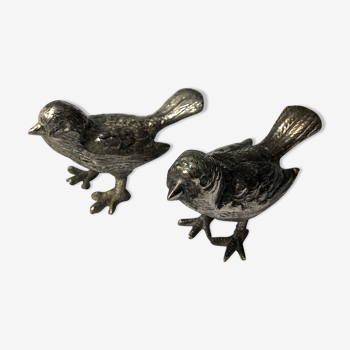 Lot of two metal birds