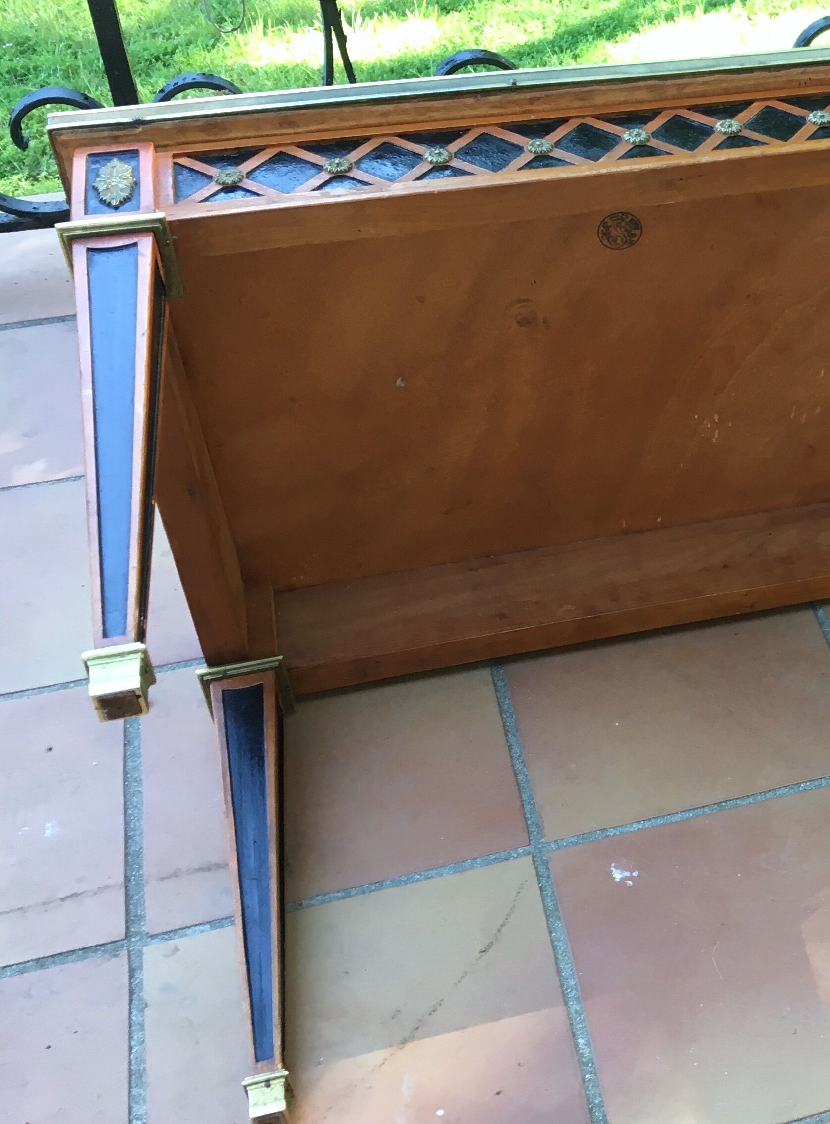 Coffee table antique Louis XVI style