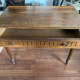 Bureau en bois style classique