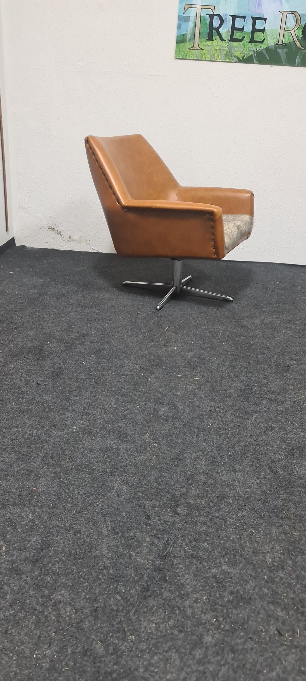 Vintage swivel chair