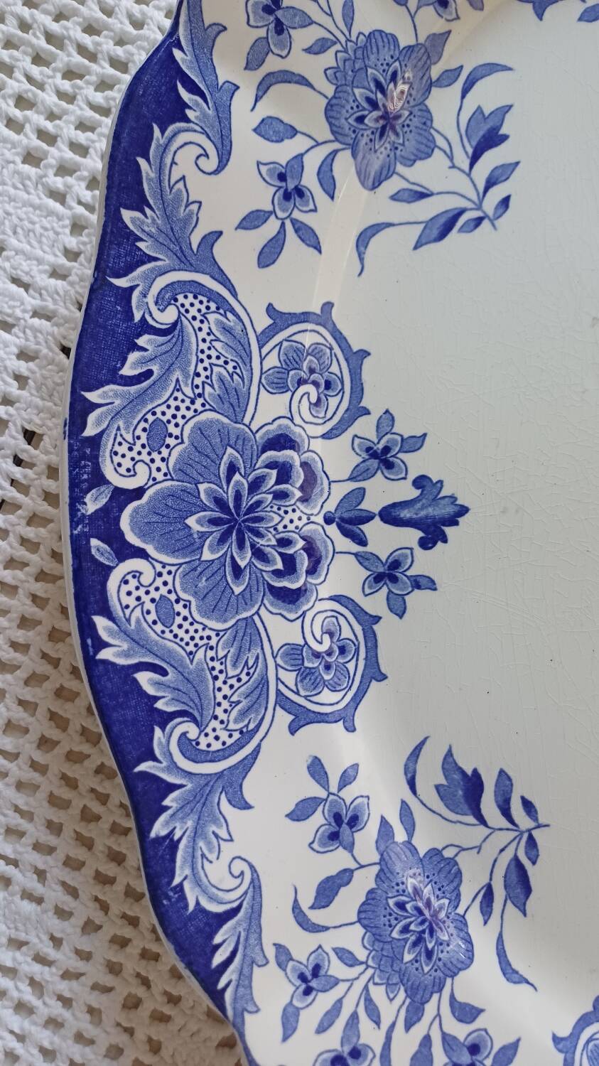Dordrecht BFK serving dish