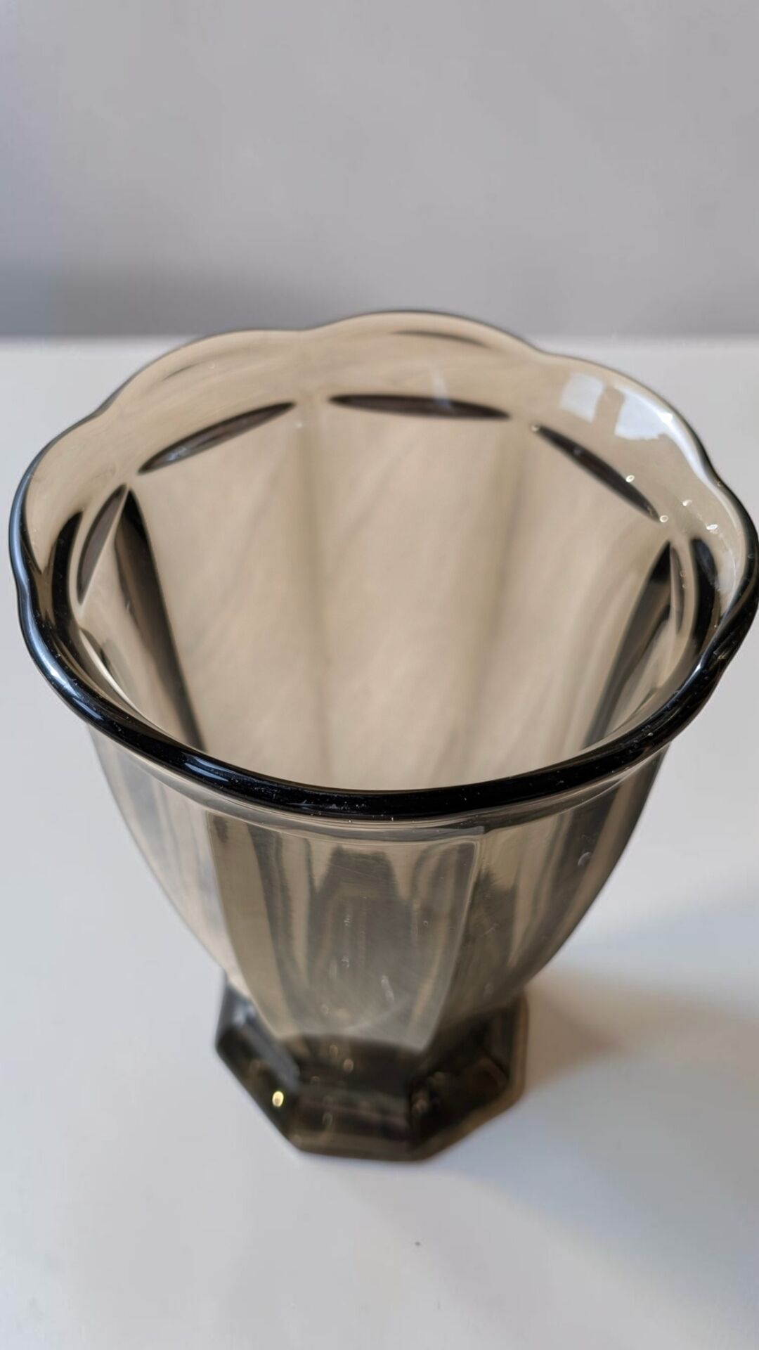 Art Deco Vase Inwald Rudolfova Huť – Model 11168 – Grey smoked glass –