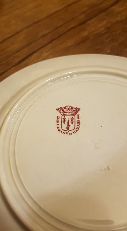 Plate in Iron Earth Saint Amand & Hamage