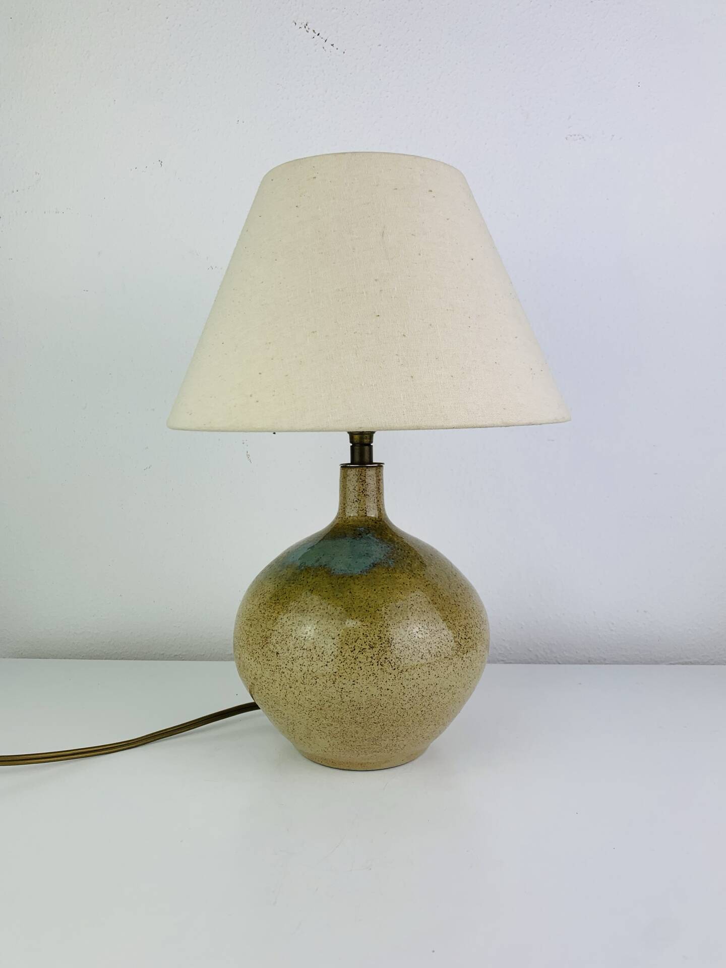 Vintage stoneware globe lamp