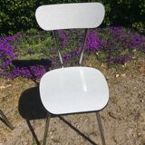 Formica table with 4 chairs and 2 stools from the 60s