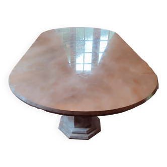 Table ovale en marbre
