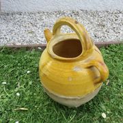 Yellow glazed terracotta jar, south-west of France.