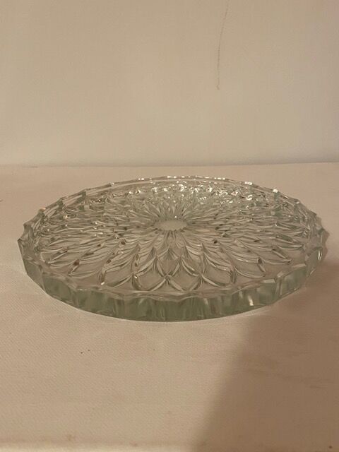 Set of one table mat and two crystal bottle bottoms